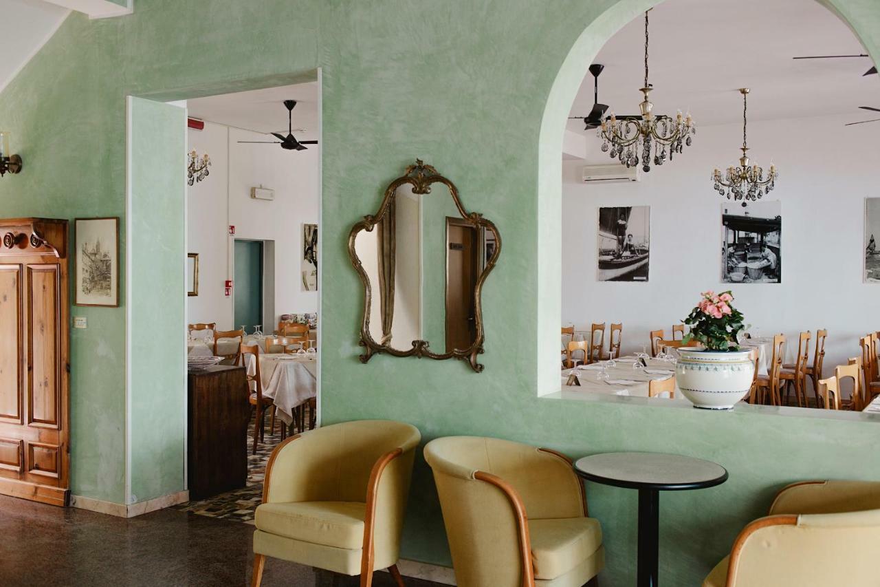 Hotel Lauretta Bellaria-Igea Marina Buitenkant foto